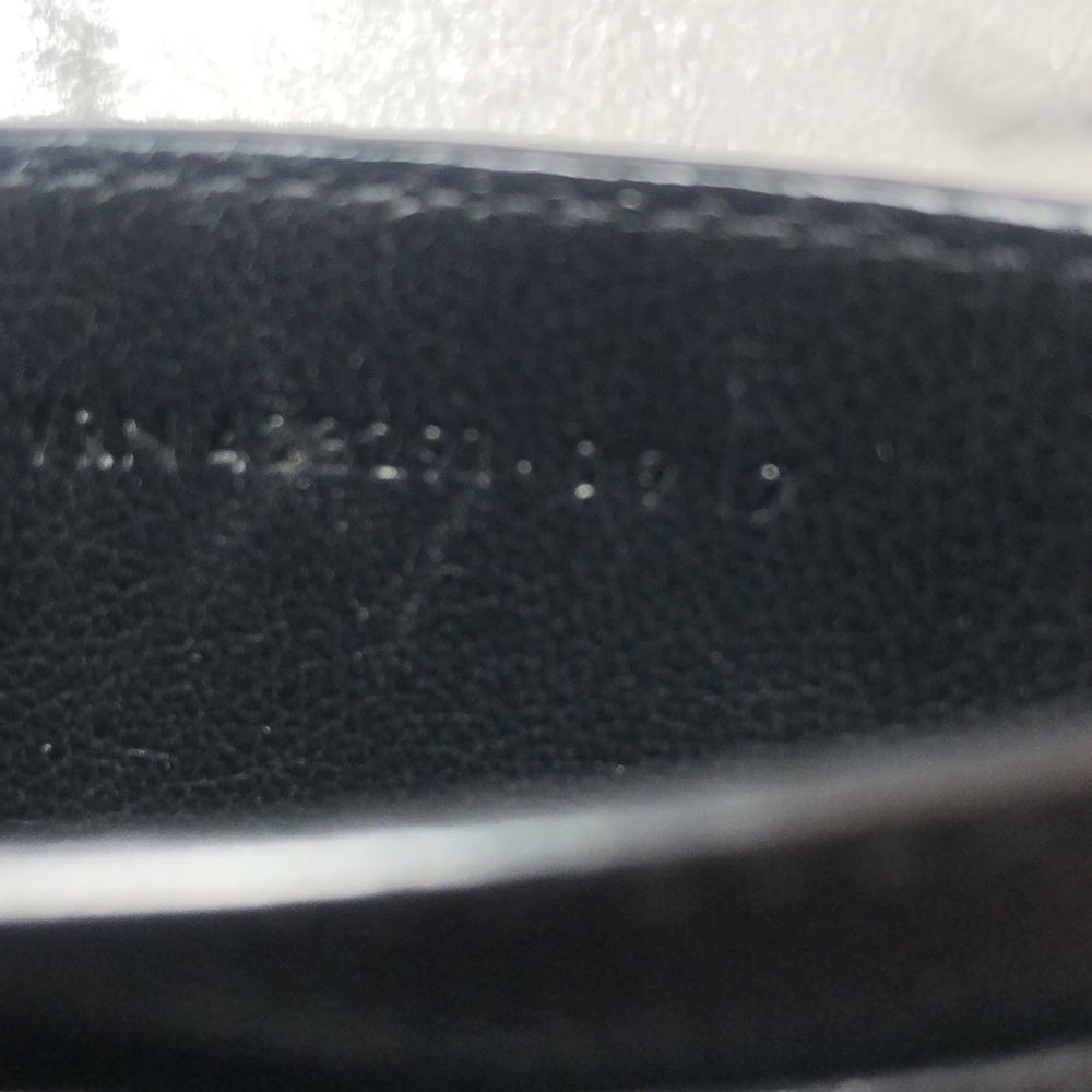 YSL - Picture 5 of 5